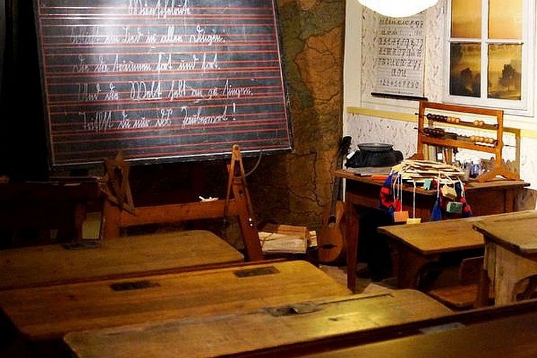 10 Ausstellungsraum im Lechfeldmuseum