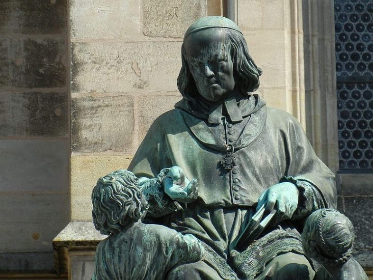 03 Christoph-von-Schmid-Denkmal