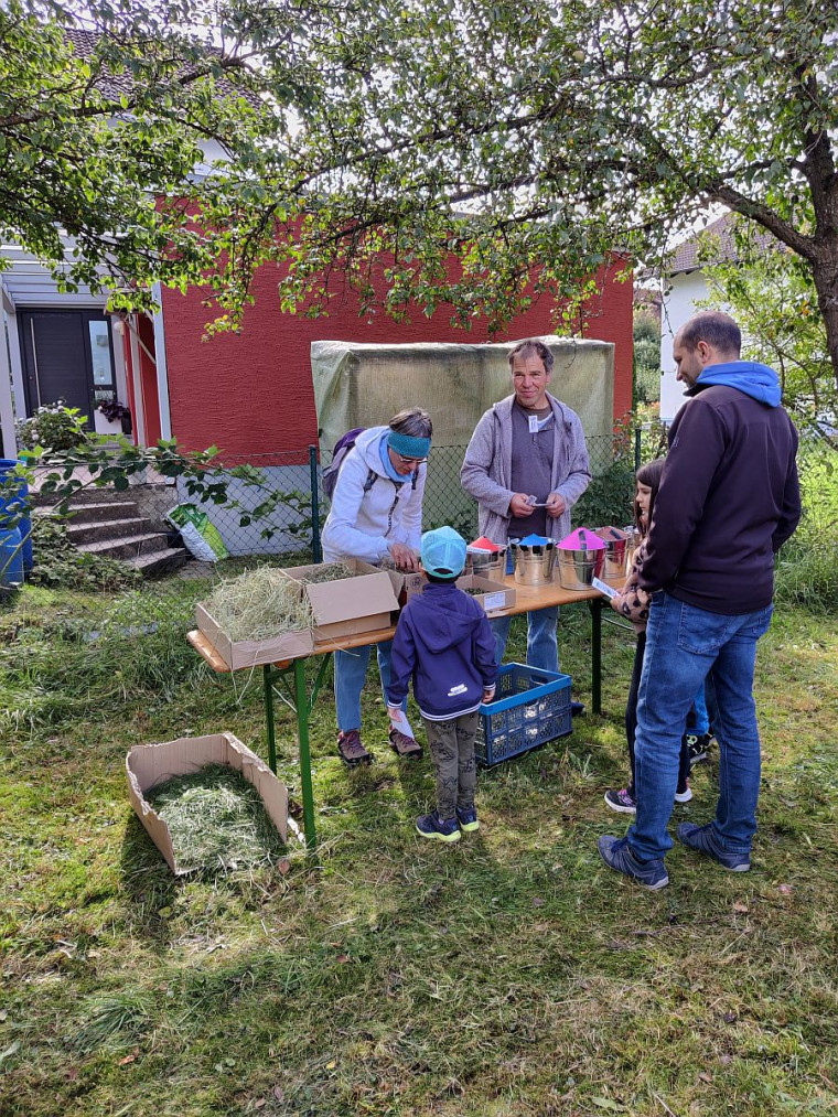 Wie riecht verschieden trockenes Heu?
