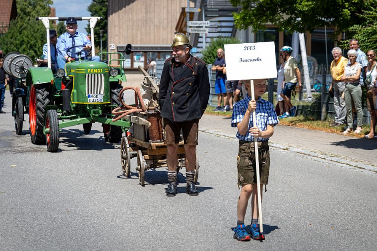 Aktionstag 2003 - Brandlöschen - Feuerwehr