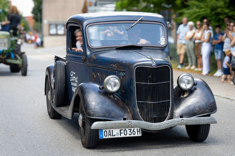 Aktionstag 2009 - Oldtimer - Ford Pickup
